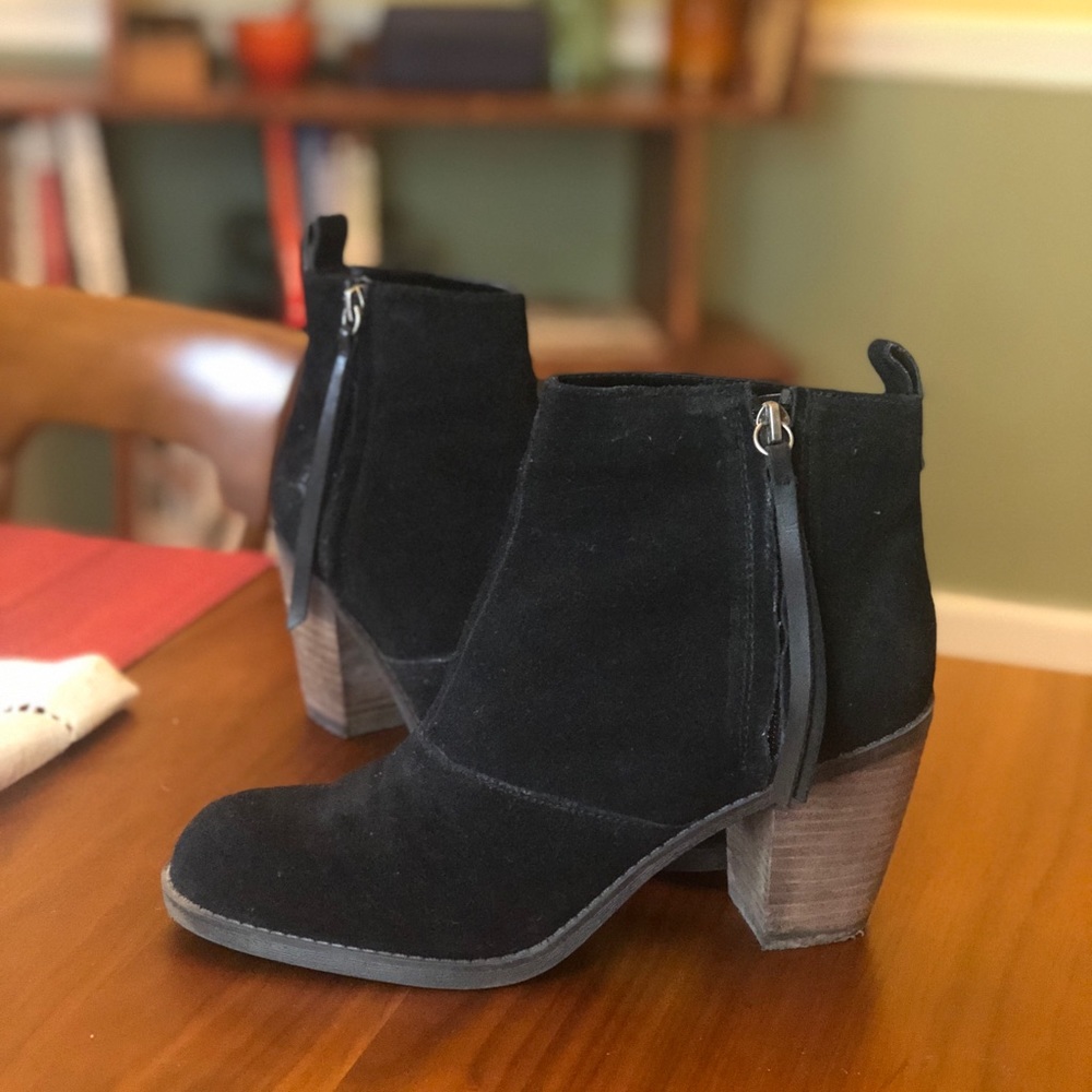 DV by Dolce Vita Jaspin Black Suede Boots Sz 8.5